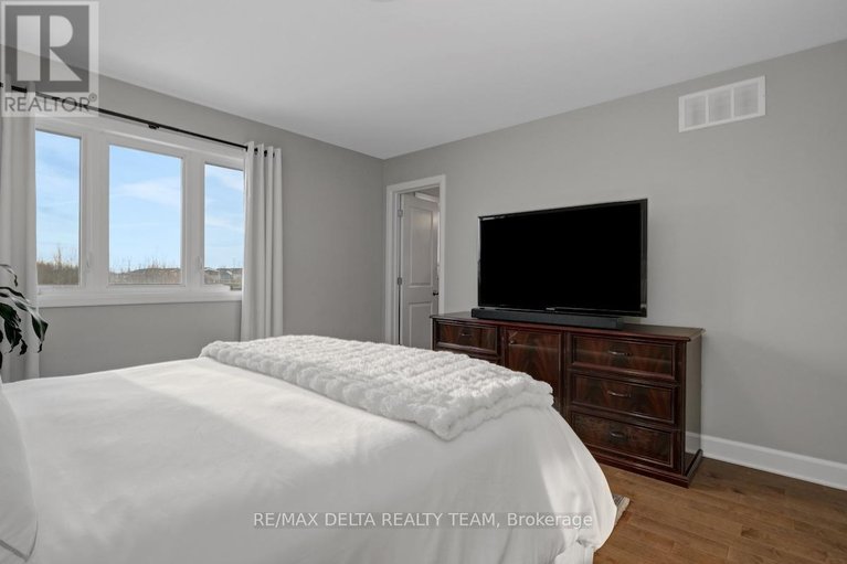 29444417/259-mountain-sorrel-way/avalon-west/ottawa/ontario/K4A1H5_42