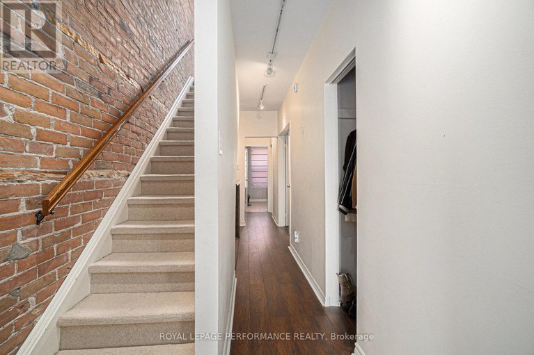 28407547/55-argyle-avenue/ottawa-centregolden-triangle/ottawa/ontario/K2P1B3_21