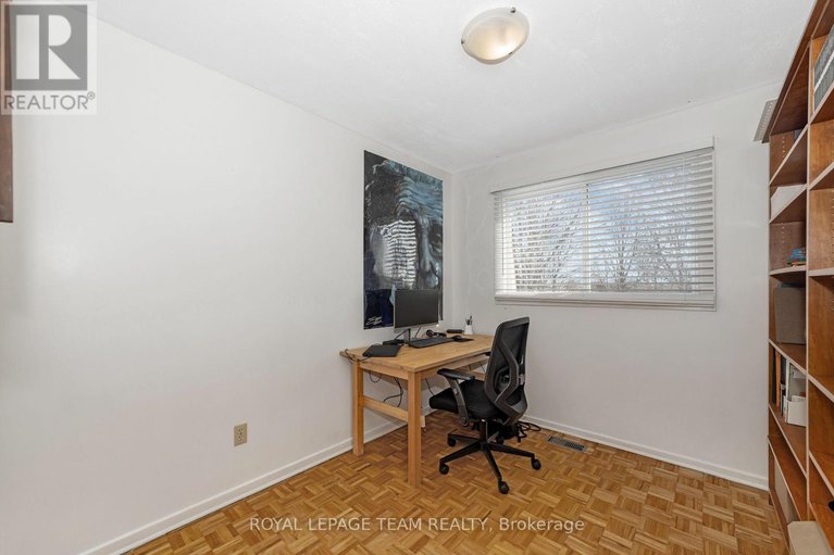 28251977/b-909-elmsmere-road/beacon-hill-south/ottawa/ontario/K1J8G4_18