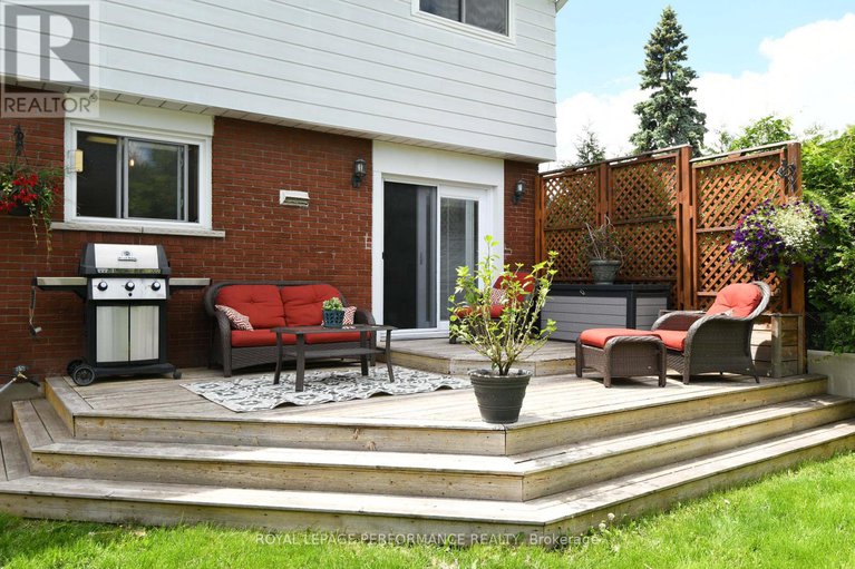 28625415/2117-valley-drive/elmvale-acresurbandale/ottawa/ontario/K1G2P6_29