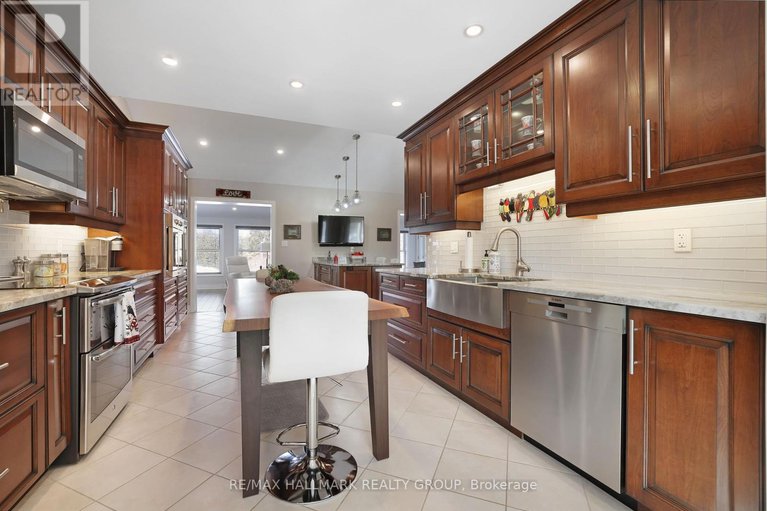 29345717/112-oak-lane/drummond-n-elmsley-drummond-twp/drummondnorth-elmsley/ontario/K7H3C8_15