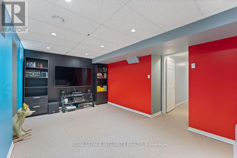 28910387/105-bishops-mills-way/beaverbrook/ottawa/ontario/K2K3C2_32