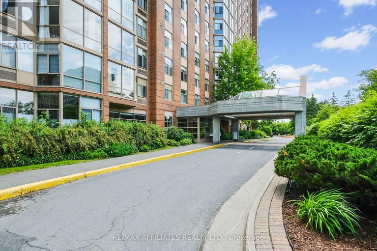 28532598/u1503-2759-carousel-crescent/emerald-woodssawmill-creek/ottawa/ontario/K1J2N5_4