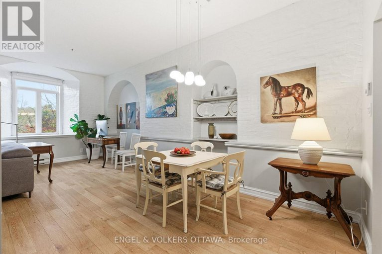 29028525/208-1-rosamond-street-e/almonte/mississippi-mills/ontario/K0A1A0_8