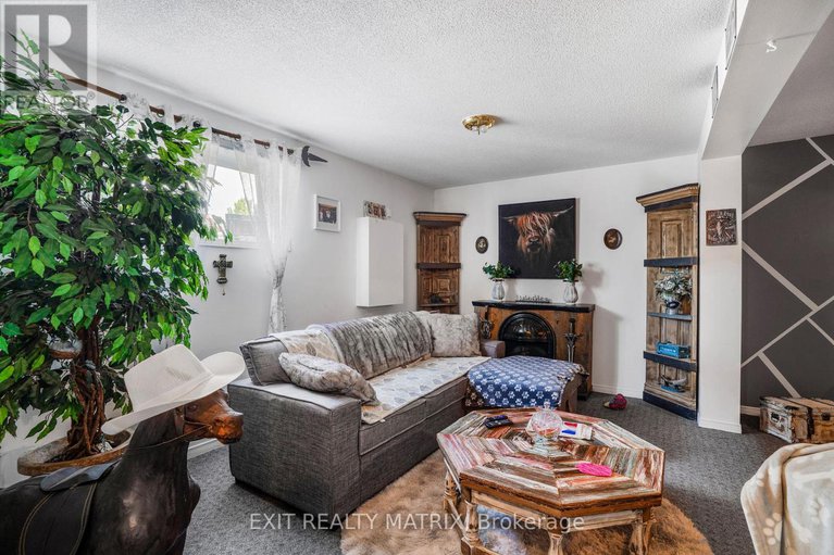 28886374/971-jacynthe-street/hawkesbury/hawkesbury/ontario/K6A3W4_18