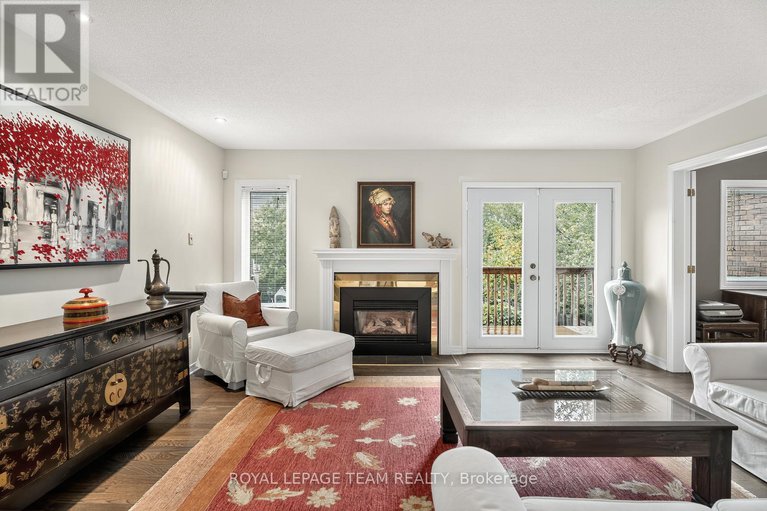 28910918/159-dunbarton-court/cardinal-glen/ottawa/ontario/K1K4L6_2