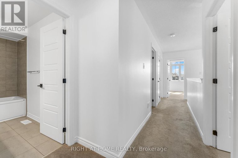 28857821/47-mudminnow-crescent/avalon-west/ottawa/ontario/K4A5H9_27
