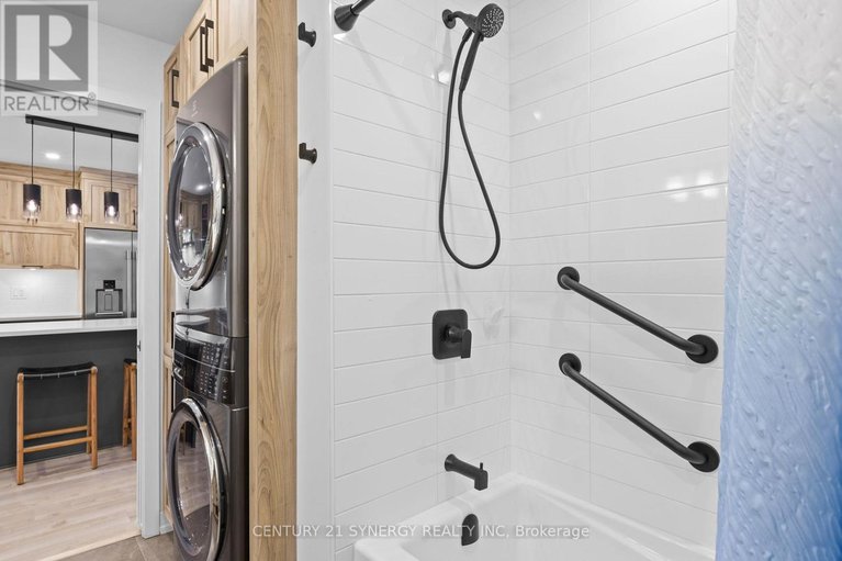 29613136/710-360-montee-outaouais-street/town-of-rockland/clarence-rockland/ontario/K4K0N3_23