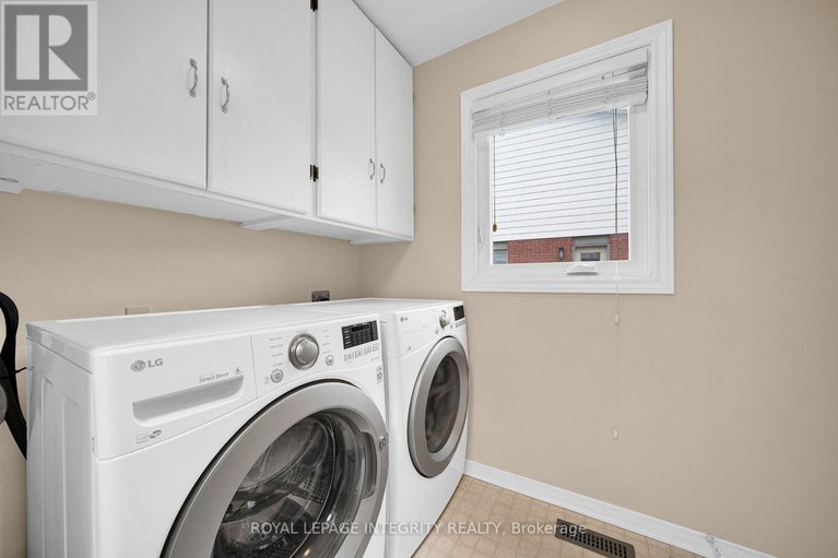 29118675/234-walden-drive/beaverbrook/ottawa/ontario/K2K2M3_11