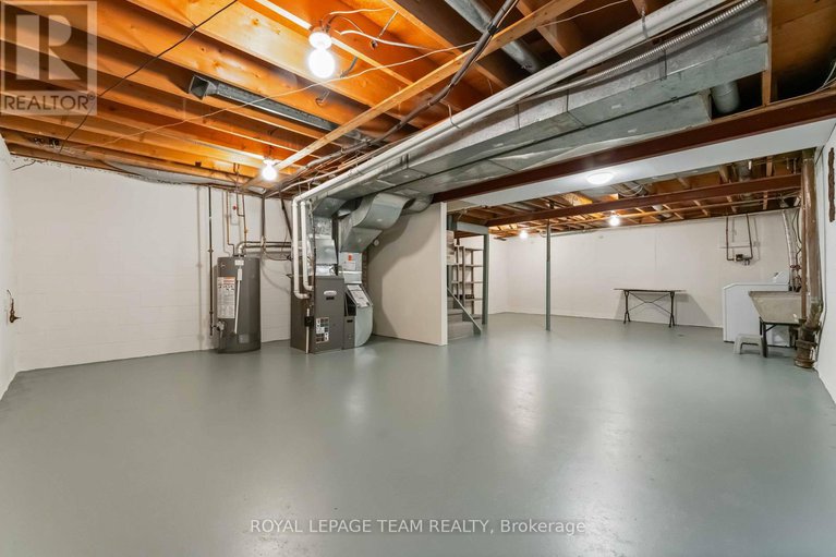 28889686/2664-draper-avenue/redwood-park/ottawa/ontario/K2H6Z9_25