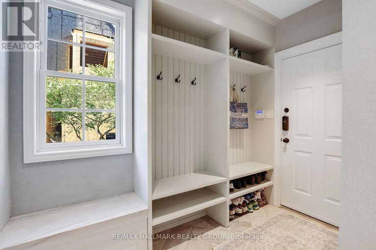 29403866/525-piccadilly-avenue/ottawa-west/ottawa/ontario/K1Y0H7_23