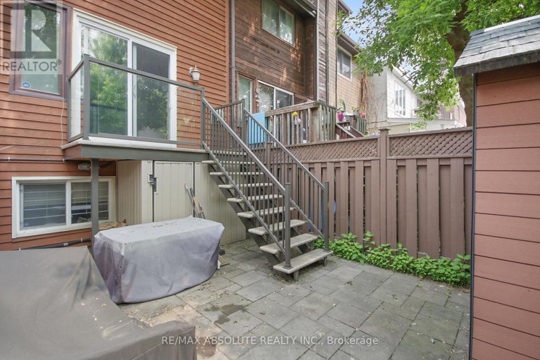 28636841/252-bruyere-street/lower-town/ottawa/ontario/K1N5E6_45