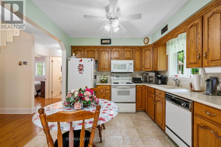 28562923/5454-nine-mile-road/south-glengarry-charlottenburgh-twp/south-glengarry/ontario/K0C1S0_10