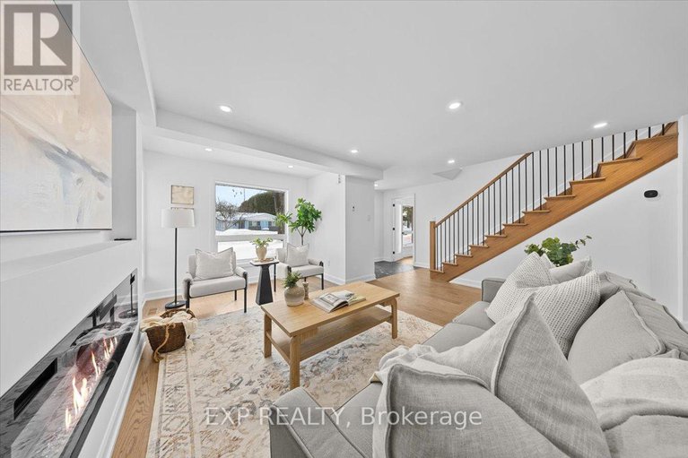 29377335/41-qualicum-street/bruce-farmgraham-parkqualicumbellands/ottawa/ontario/K2H7H3_10