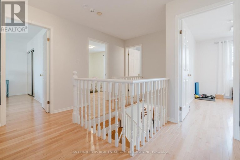 29631308/583-apollo-way/fallingbrookpineridge/ottawa/ontario/K4A1T7_30