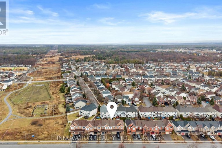 29615083/1287-klondike-road/morgans-grantsouth-march/ottawa/ontario/K2W1E2_37