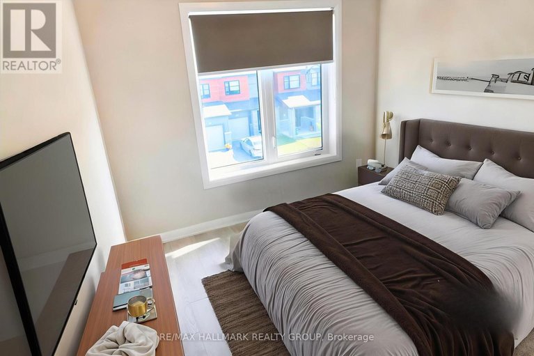 28933930/348-raheen-court-ottawa-circuit/half-moon-bay/ottawa/ontario/K2C3H2_17