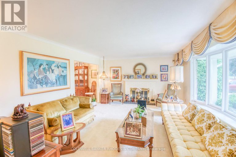 29040385/2005-neepawa-avenue/carlingwood/ottawa/ontario/K2A3L4_3