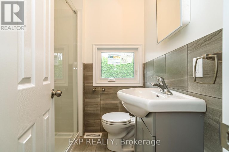 28518975/120-knoxdale-road/manordale/ottawa/ontario/K2G1A7_19