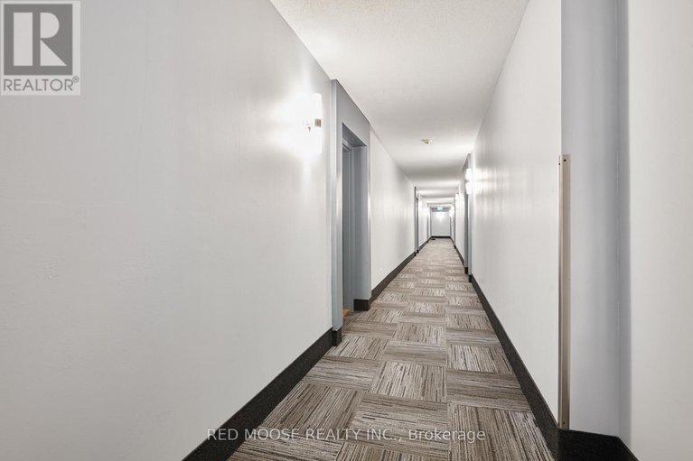 29220948/415-216-viewmount-drive/borden-farmstewart-farmcarleton-heightsparkwood-hills/ottawa/ontario/K2E7X4_6