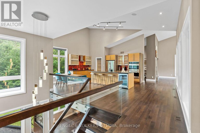 28261133/108-edith-margaret-place/huntley-ward-north-east/ottawa/ontario/K2W1A8_9