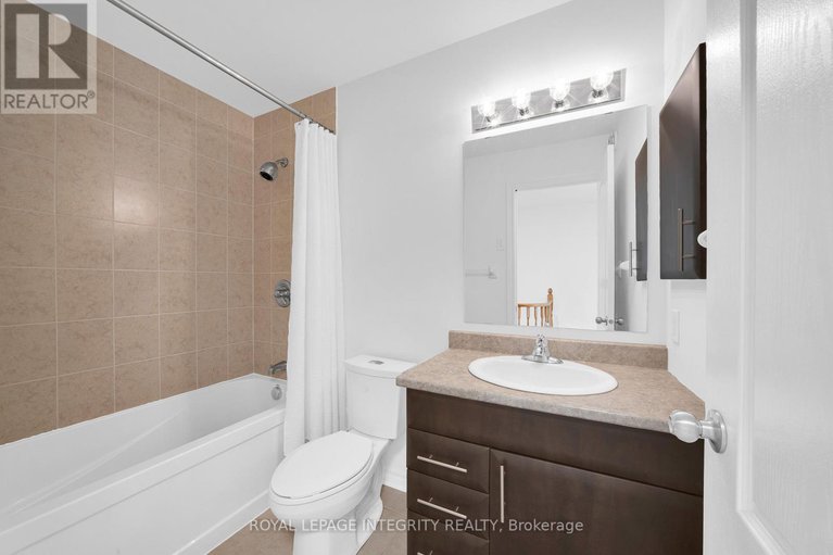 28652638/216-cooks-mill-crescent/riverside-south/ottawa/ontario/K1V2N1_28