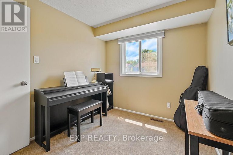 28646556/56-b-foxfield-drive/knollsbrook/ottawa/ontario/K2J1P7_21