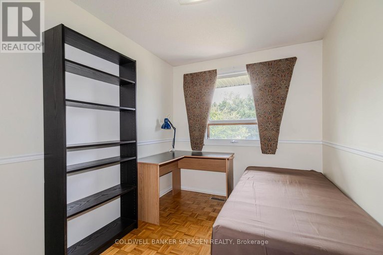 28745998/106-costello-avenue/leslie-park/ottawa/ontario/K2H7C5_32
