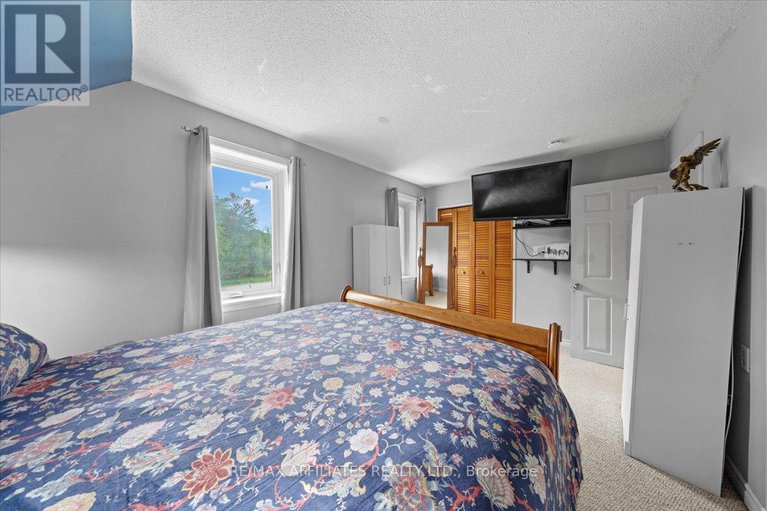 29254443/5348-dunning-road/vars-area/ottawa/ontario/K4B1J1_29