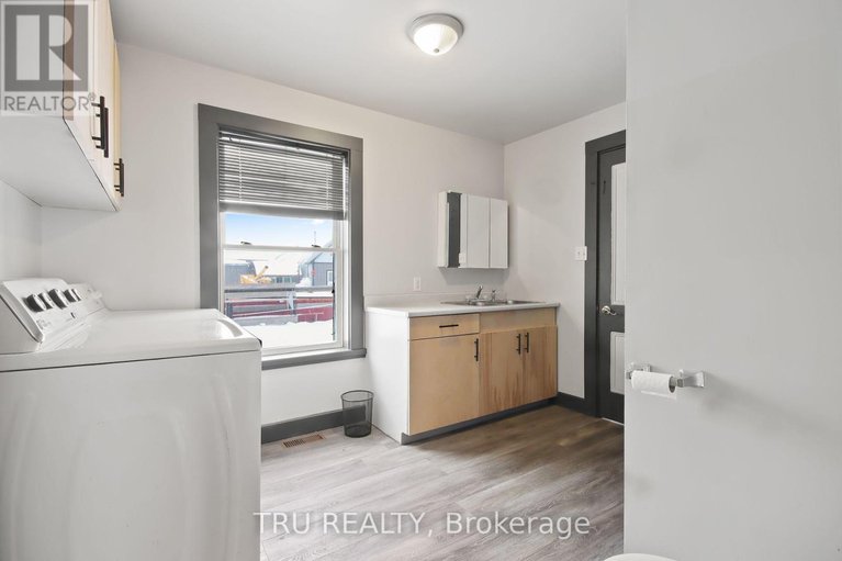 29064550/13109-county-rd-3/north-dundas-winchester-twp/north-dundas/ontario/K0C2K0_11