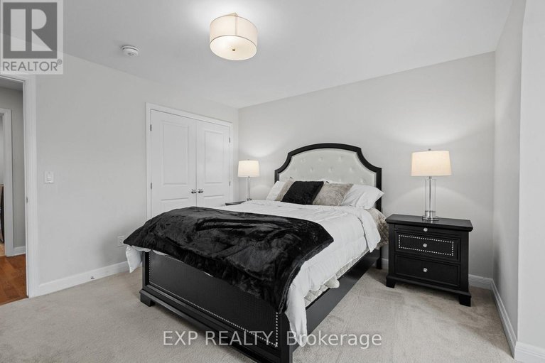 28811431/25-stanhope-court/stonebridge/ottawa/ontario/K2J6S2_37