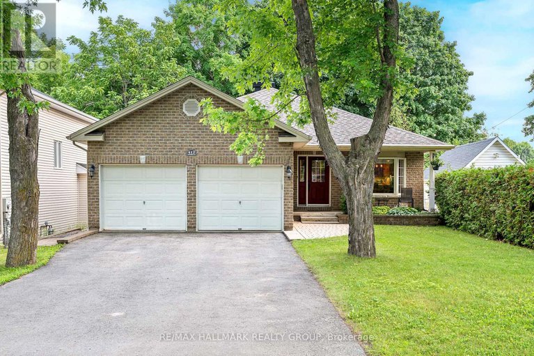 28597247/412-oxford-street-e/kemptville/north-grenville/ontario/K0G1J0_1