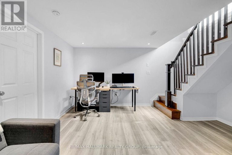 29560542/132-laramie-crescent/stonebridge/ottawa/ontario/K2J5Z8_36