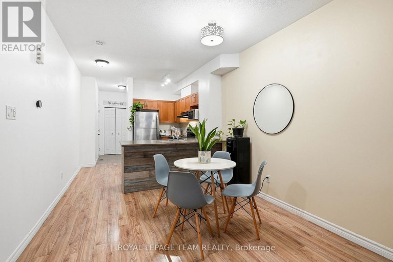 29069531/104-fir-lane/kemptville/north-grenville/ontario/K0G1J0_8