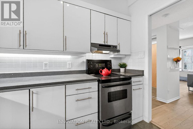 29634182/4-10-clarence-street/lower-townbyward-market/ottawa/ontario/K1N5P3_17