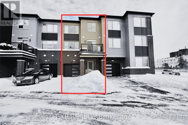 29268177/827-kiniw-private/cfb-rockcliffe-and-area/ottawa/ontario/K1K5A3_2