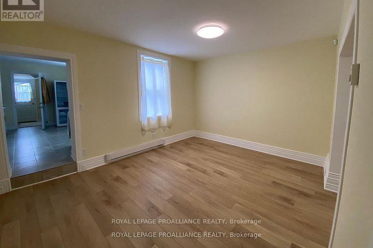 29414231/71-buell-street/brockville/brockville/ontario/K6V4Y4_11