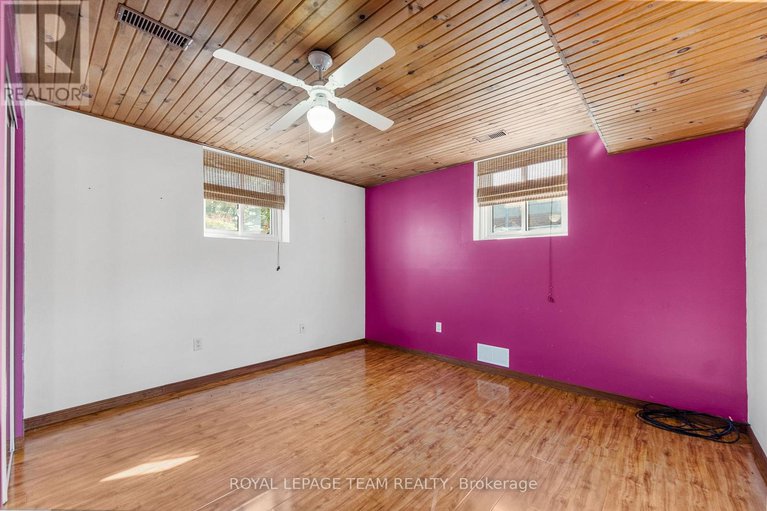 29009688/1059-flynn-avenue/kinburn/ottawa/ontario/K7S3G7_22