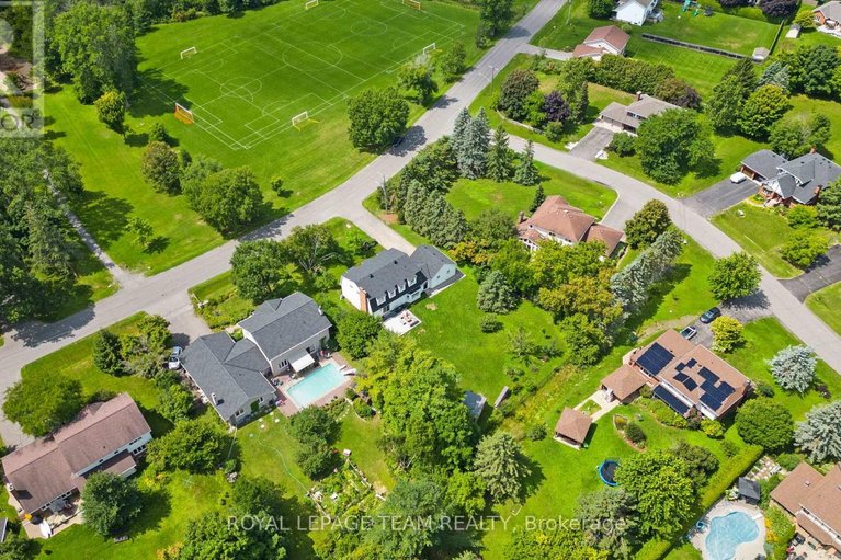 29471993/5545-van-vliet-road/manotick-long-island-nicholls-island/ottawa/ontario/K4M1J4_37