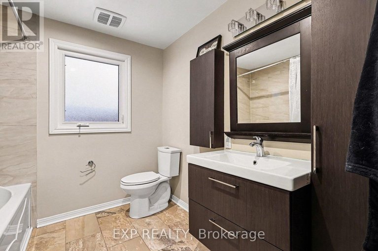 29658093/15-wedgewood-crescent/blackburn-hamlet/ottawa/ontario/K1B4B5_14