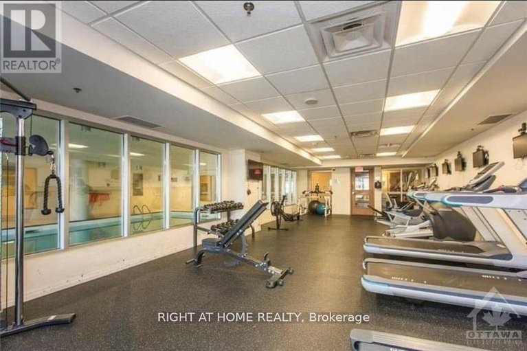 28398323/2802-242-rideau-street/sandy-hill/ottawa/ontario/K1N0B7_10