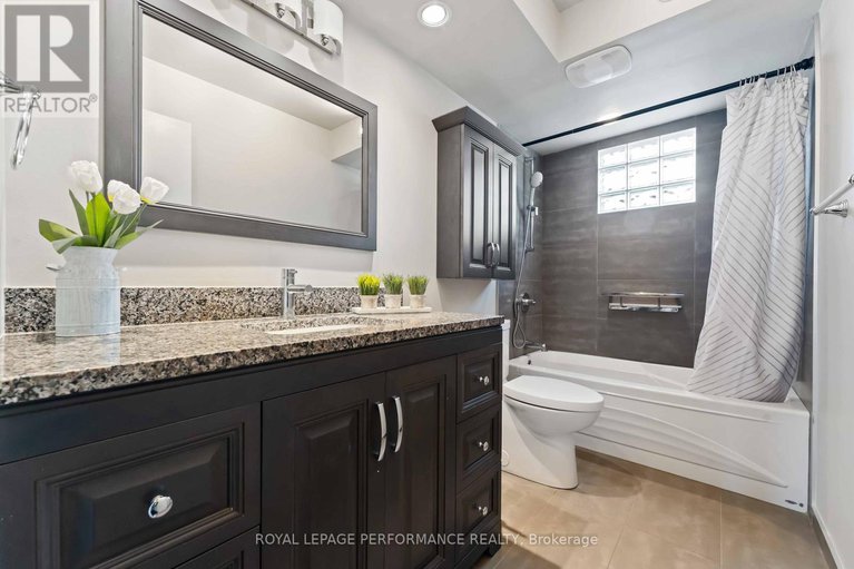 28850467/6345-mattice-avenue-n/chateauneuf/ottawa/ontario/K1C2G1_29
