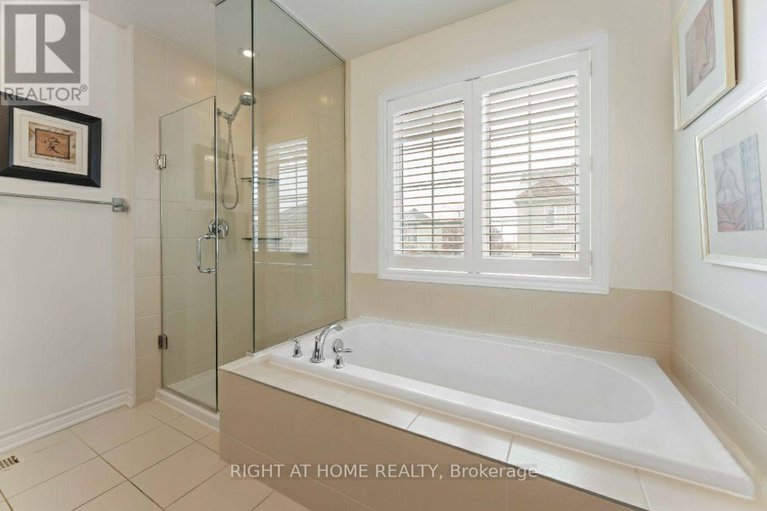 29150874/369-autumnfield-street/emerald-meadowstrailwest/ottawa/ontario/K2M0J6_25