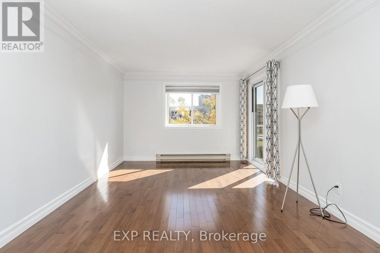 28936753/317-270-brittany-drive/viscount-alexander-park/ottawa/ontario/K1K4M3_6