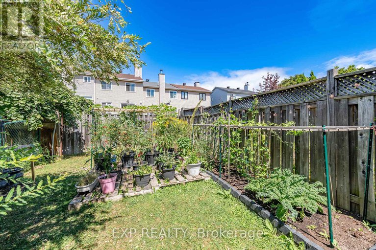 28786280/629-brome-crescent/fallingbrookridgemount/ottawa/ontario/K4A1T9_41
