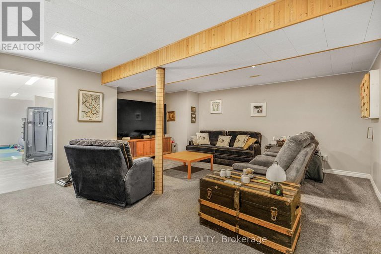 28986130/722-nicole-street/town-of-rockland/clarence-rockland/ontario/K4K1G4_21