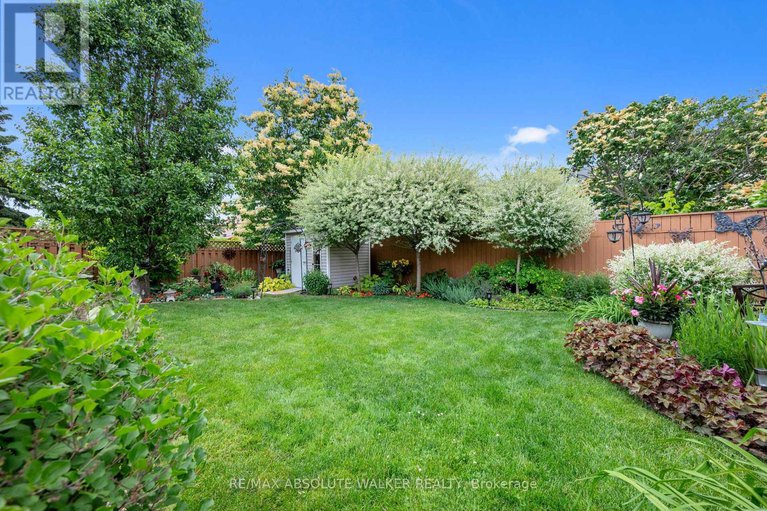 28785480/501-harrowsmith-way/fallingbrookgardenway-south/ottawa/ontario/K4A2Z2_36