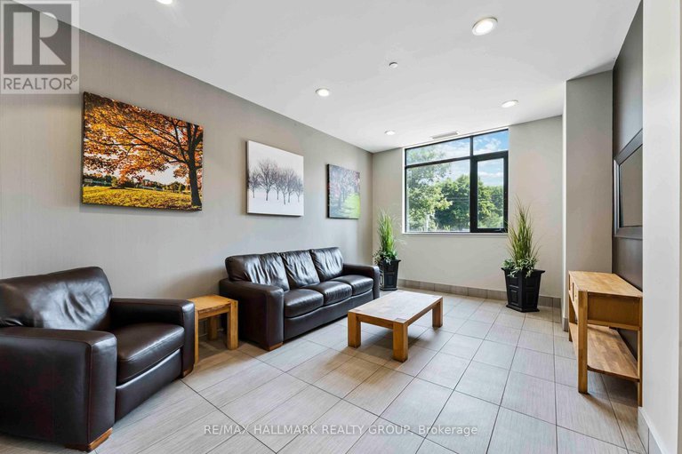 28612449/316-808-bronson-avenue/dows-lake/ottawa/ontario/K1S5A4_27