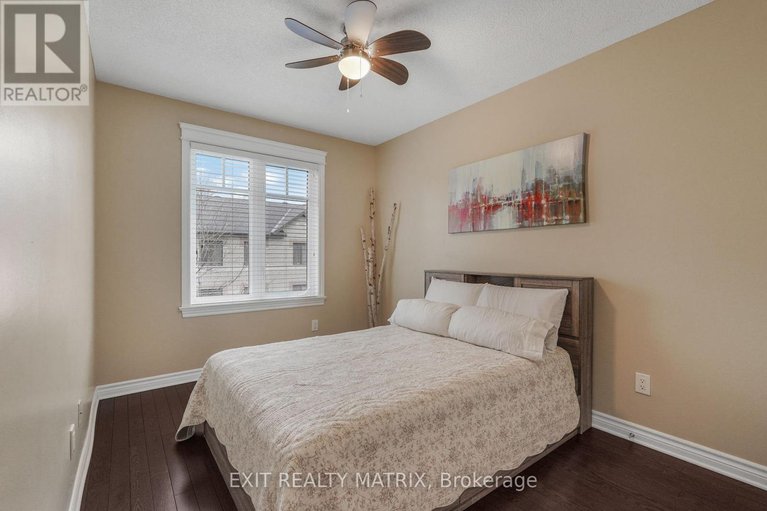 29684349/111-brilia-private/beacon-hill-south/ottawa/ontario/K1J0B7_26