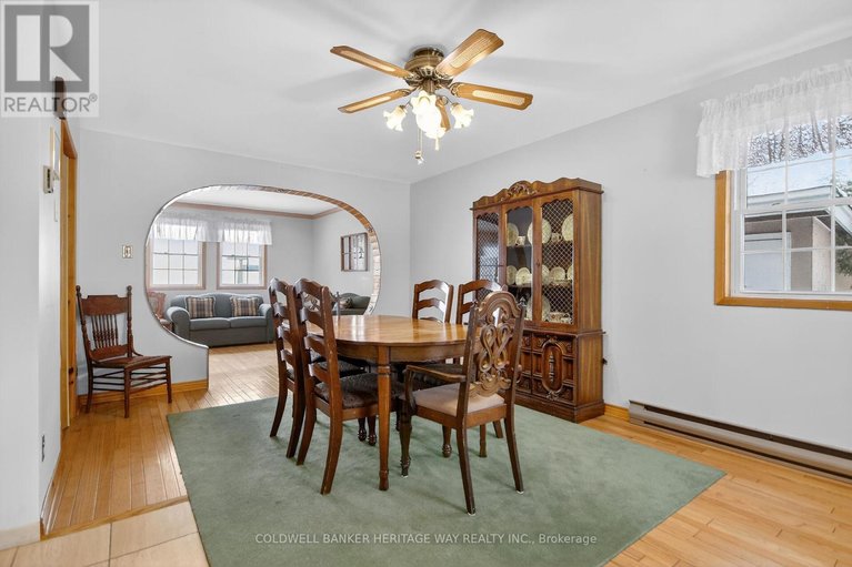 29621377/122-avenue-4-avenue/beckwith-twp/beckwith/ontario/K7C4L7_17